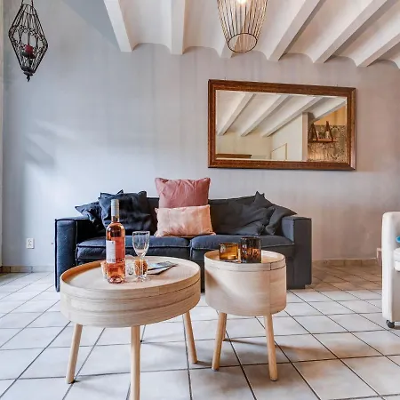 Inviting In With Garden Holiday home