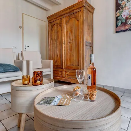 Inviting In With Garden Holiday home *