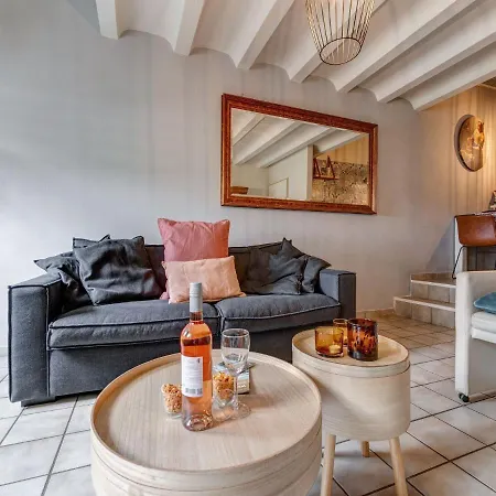Inviting In With Garden Holiday home Voerendaal